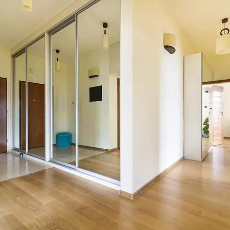 Wilanow P&o Serviced Apartment Warsaw