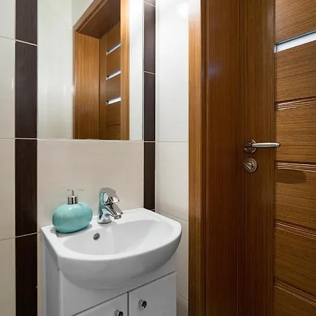 Wilanow P&o Serviced Apartment *