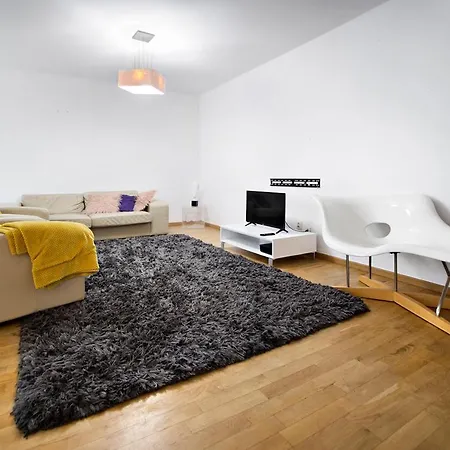 Wilanow P&o Serviced Apartment