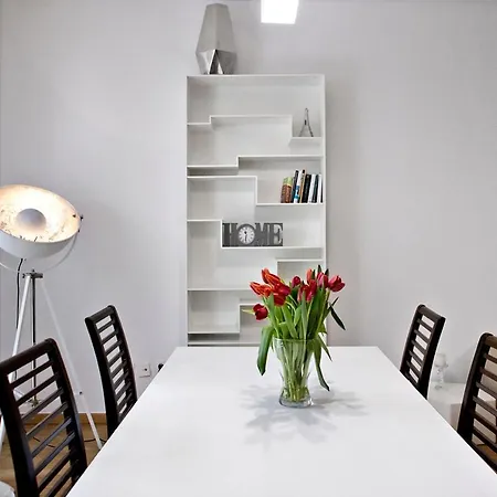 Wilanow P&o Serviced Apartment *